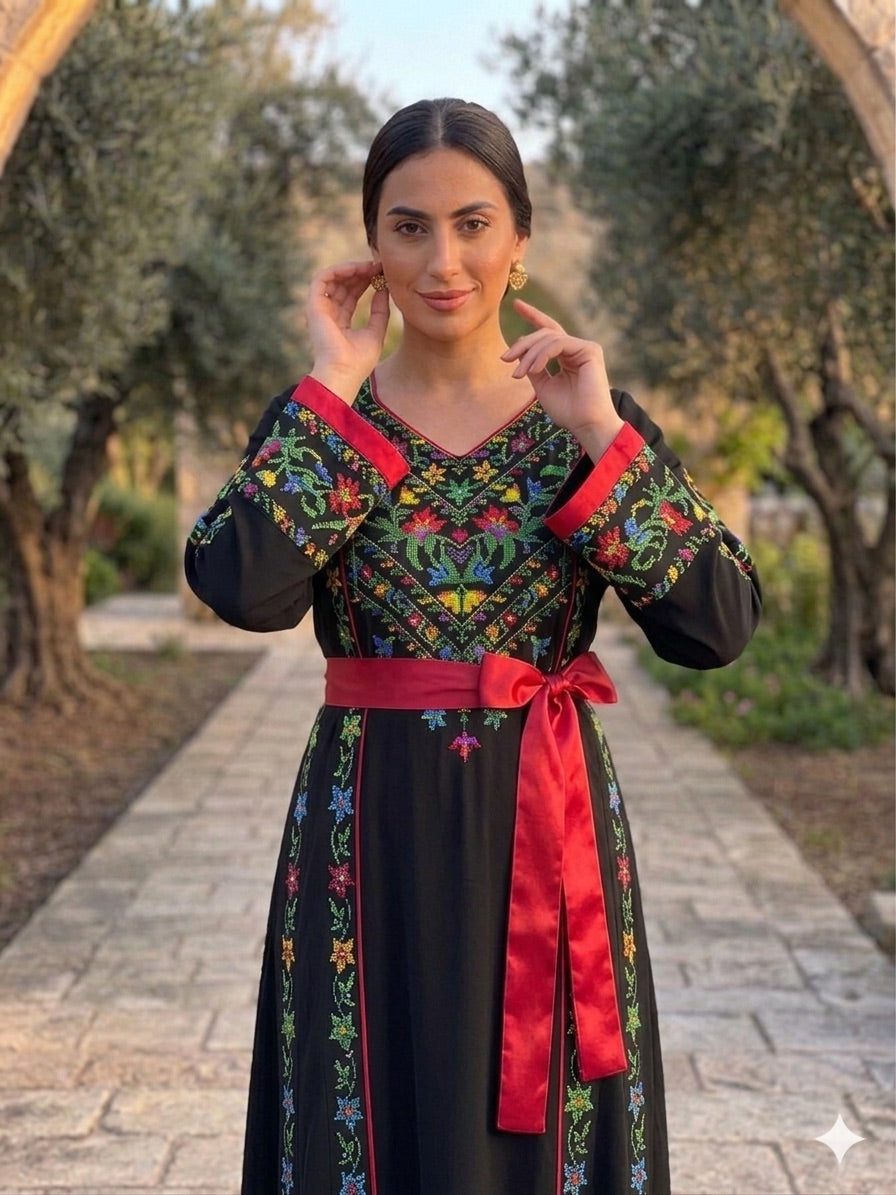 Palestinian Embroidered Dress  Traditional Dress