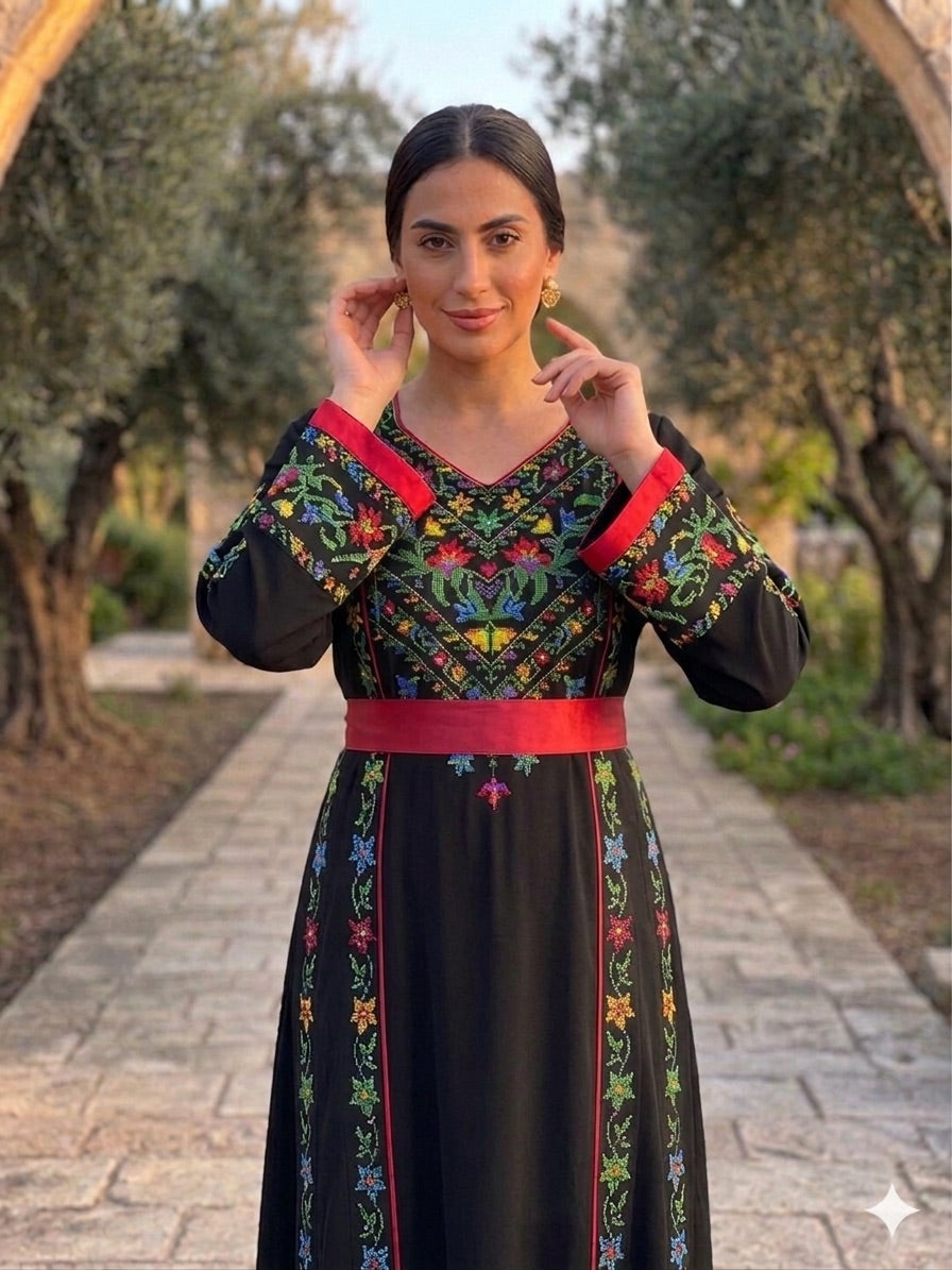 Palestinian Embroidered Dress  Traditional Dress